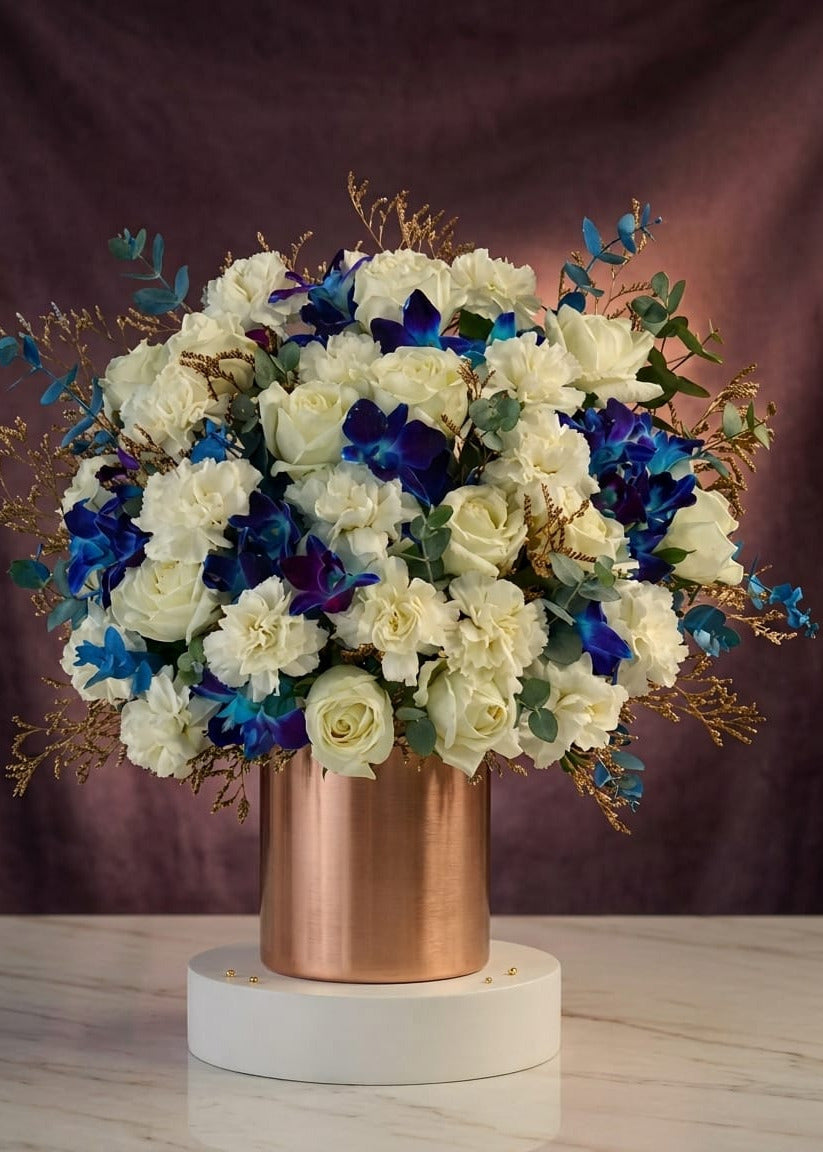 LUXE - THE BLUE VELEVT