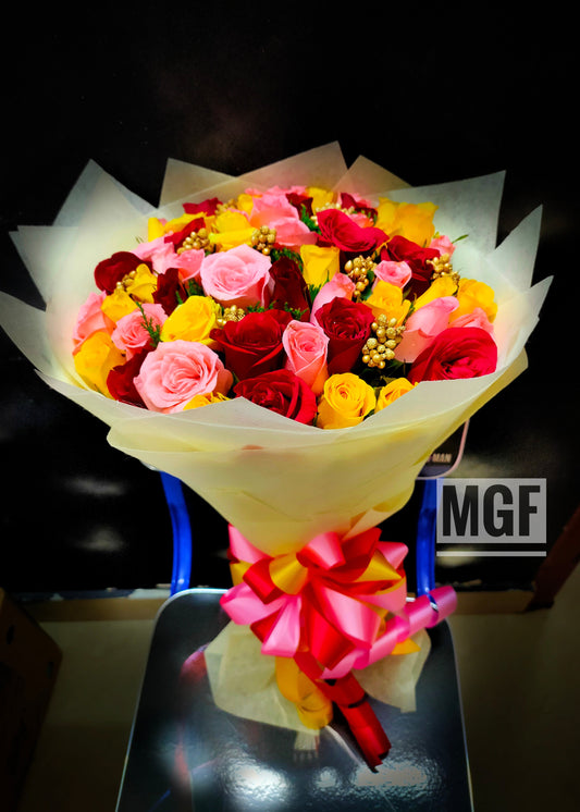 30 Mix Roses Bouquet