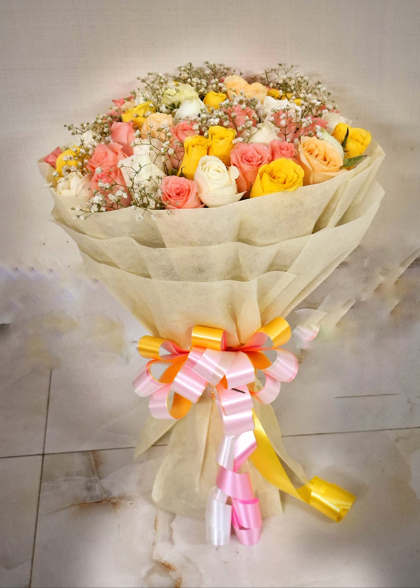 50 Mix Roses Premium Bouquet