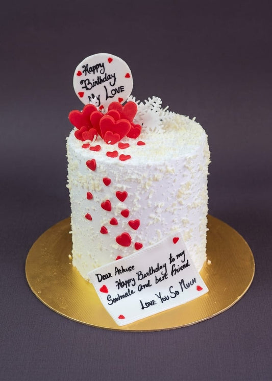 Desingenr Love Cake