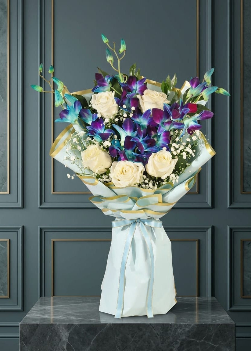 Starlight orchids & roses Bouquet