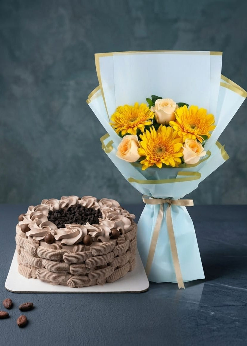 Golden Radiance & Chocolate Cake