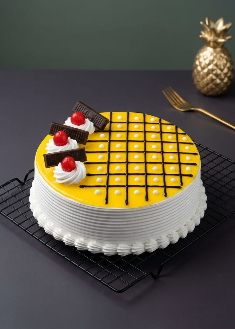 Pineapple Velvet Royale